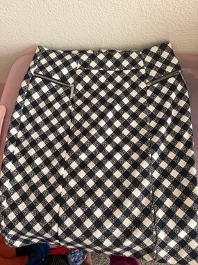 Michael Kors Black & White GinghamSkirt with Zip Pockets
